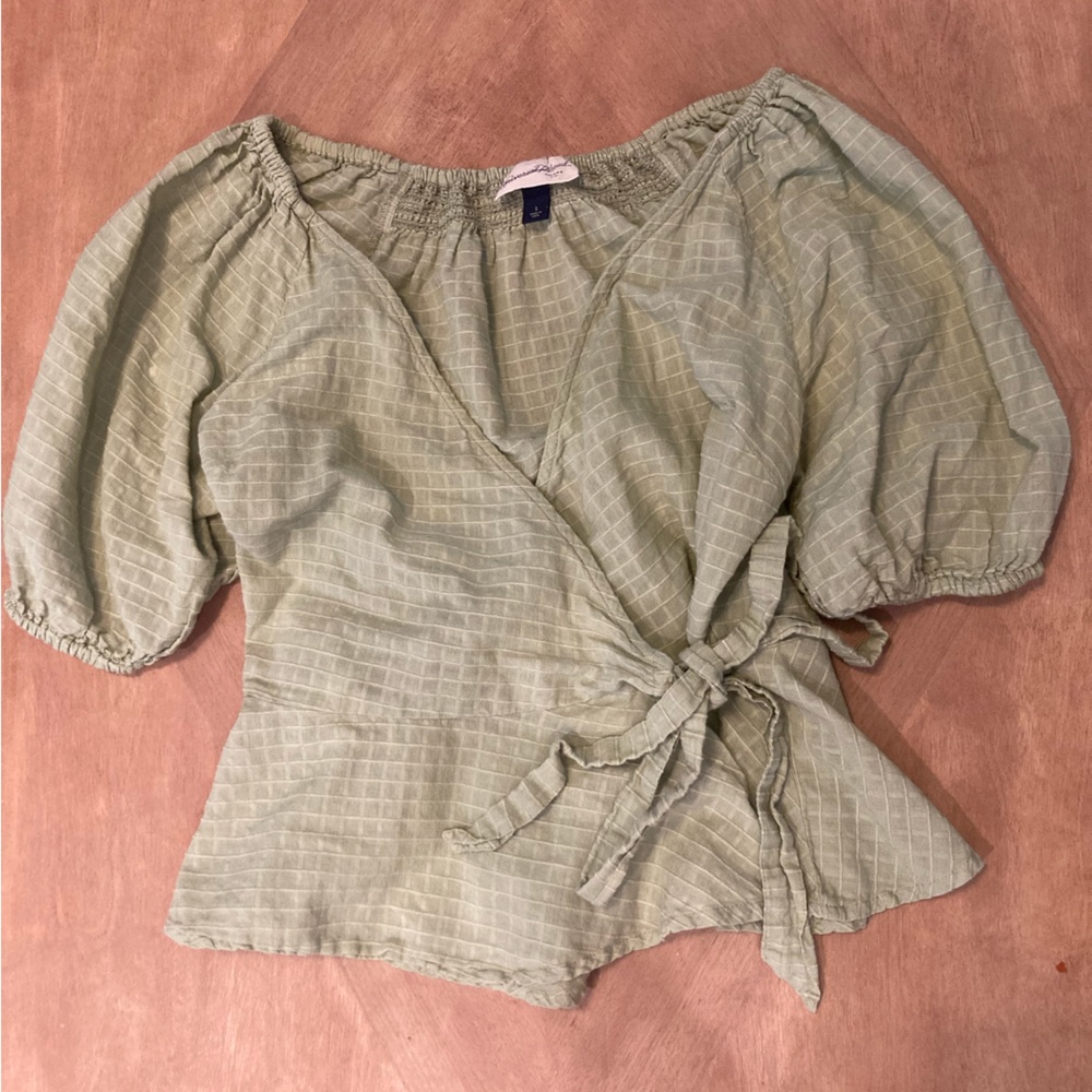 Universal Thread Size Small Balloon Sleeve Wrap Top